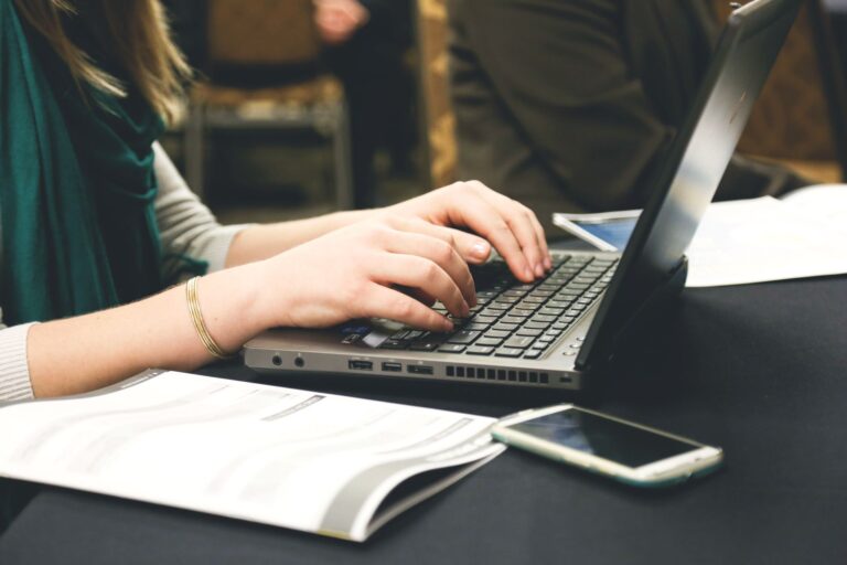 PDF et SEO : ce que Google a dit sur leur indexation, leurs liens et leurs mises à jour
